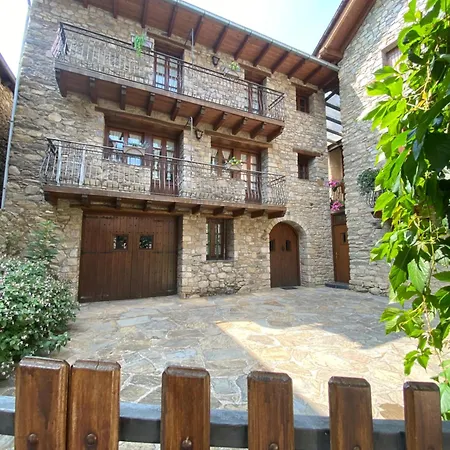Fantastica Casa Amb Llar De Foc